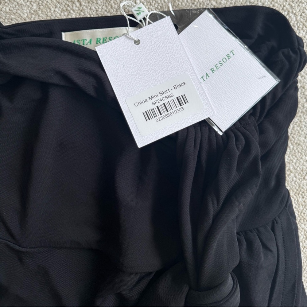 NEW WITH TAG ASTA RESORT MINI SKIRT IN BLACK - Picture 4 of 6